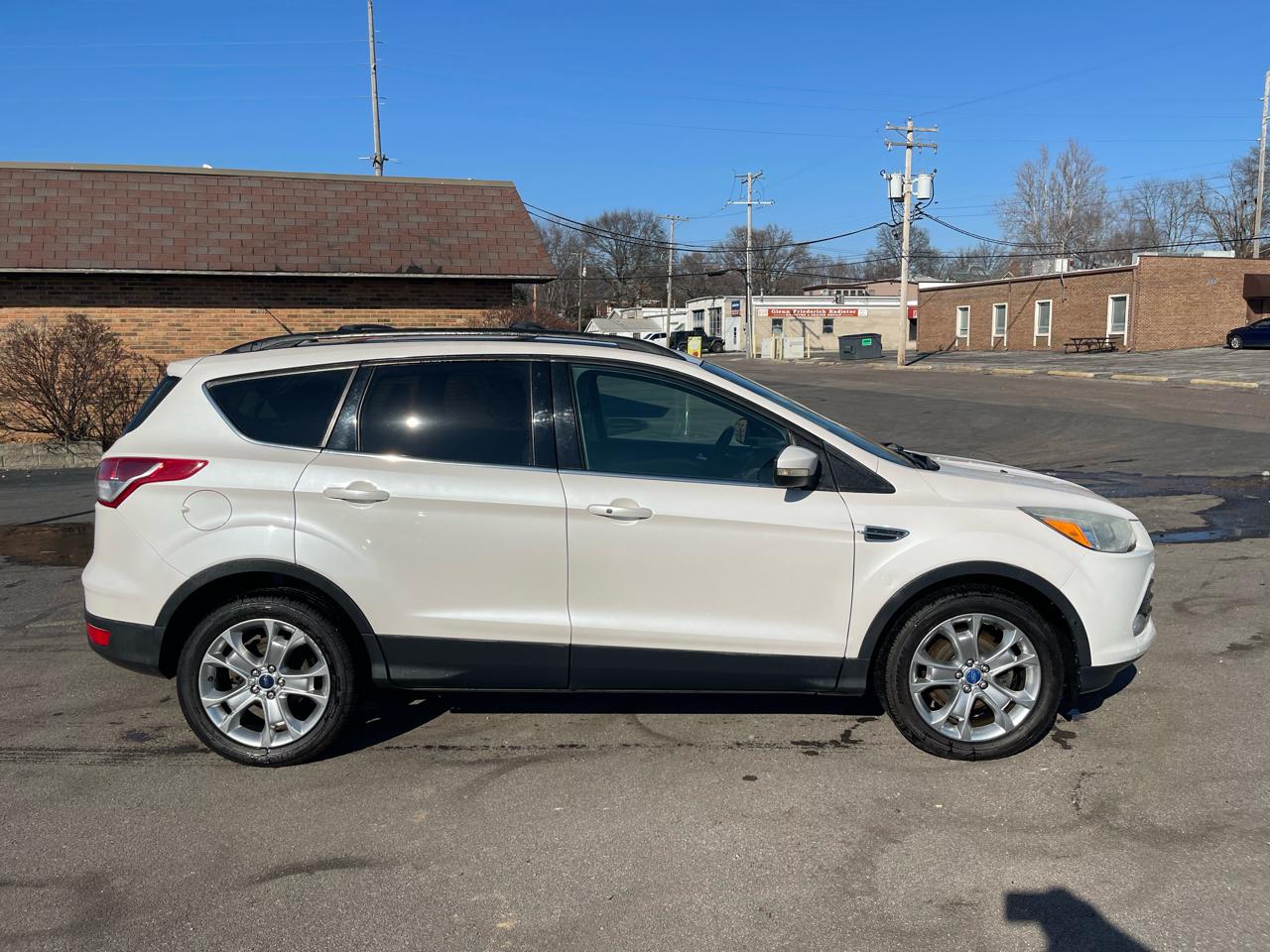 Ford Escape SEL FWD 2013