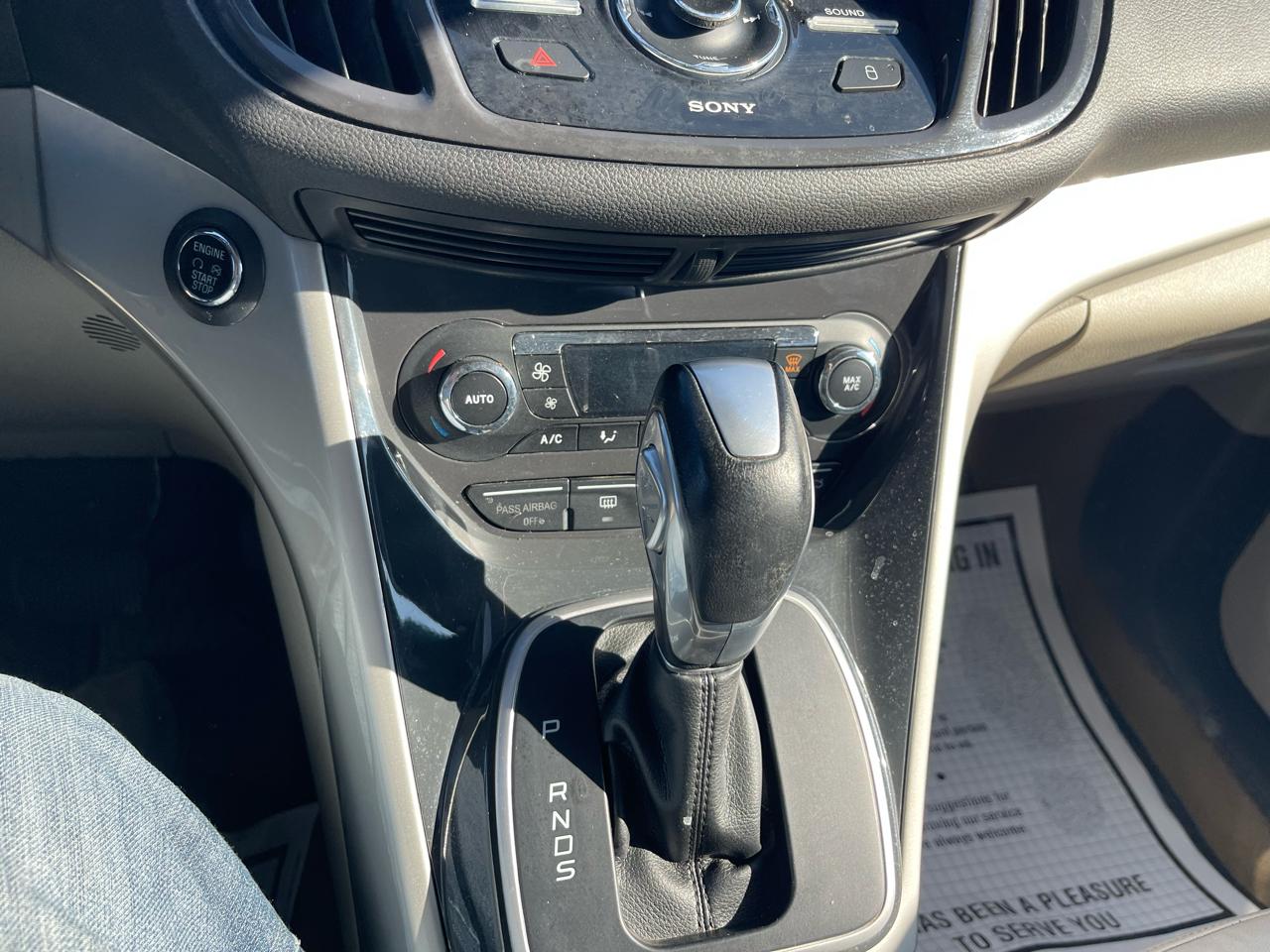 Ford Escape SEL FWD 2013