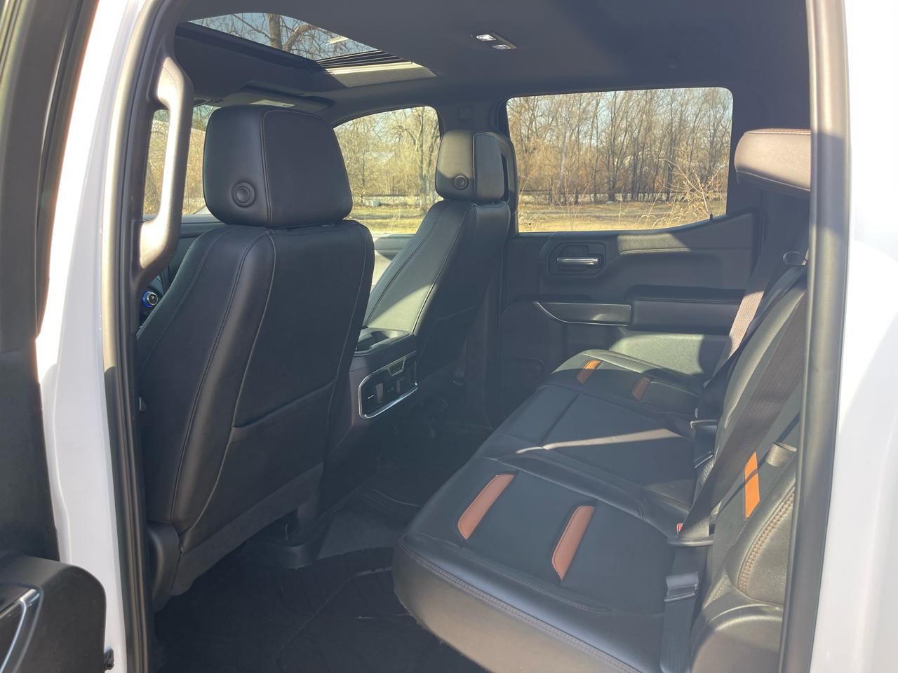 GMC Sierra 1500 4WD Crew Cab 147" AT4 2019