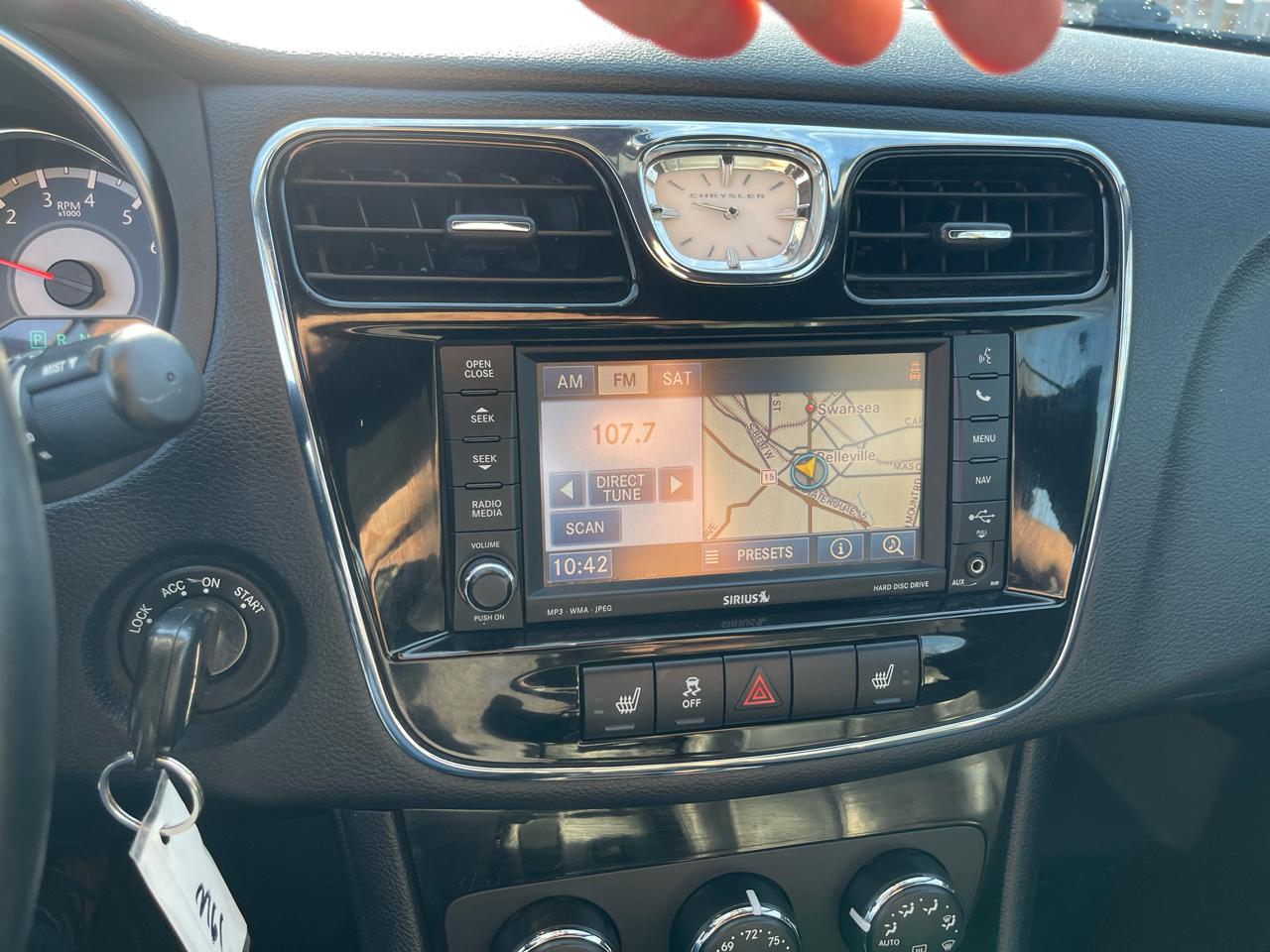 Chrysler 200 Limited Convertible 2013