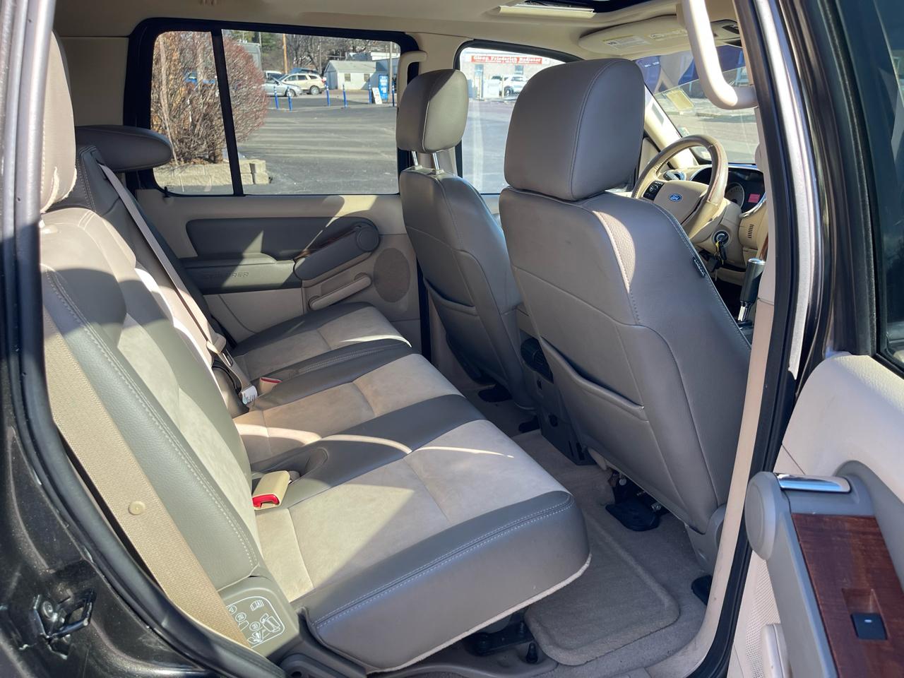 Ford Explorer Eddie Bauer 4.6L 4WD 2006