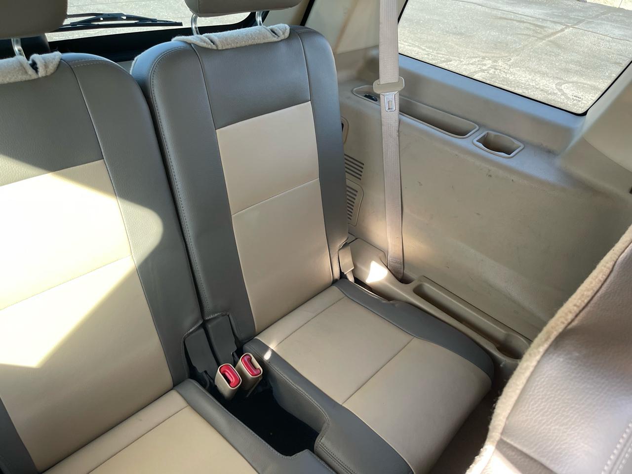 Ford Explorer Eddie Bauer 4.6L 4WD 2006