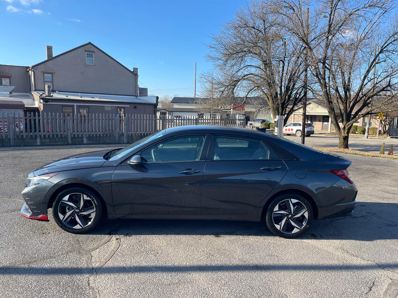 Hyundai Elantra SEL 2023