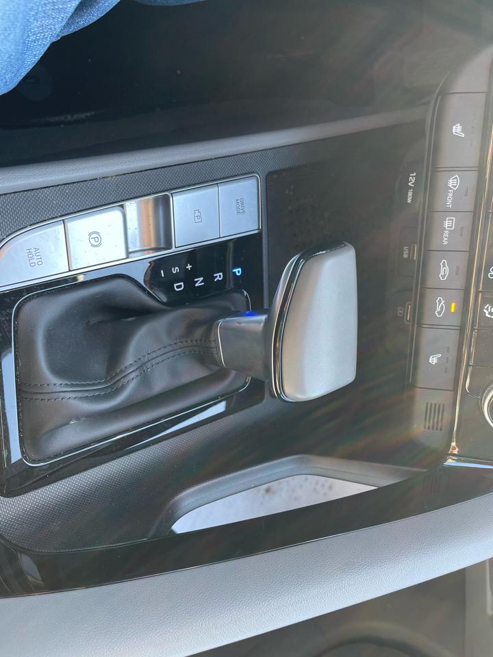 Hyundai Elantra SEL 2023