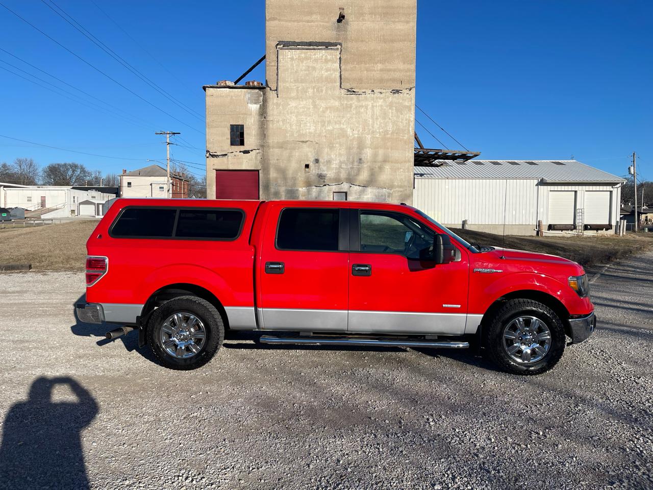 Ford F-150 2WD SuperCrew 139" XLT 2012