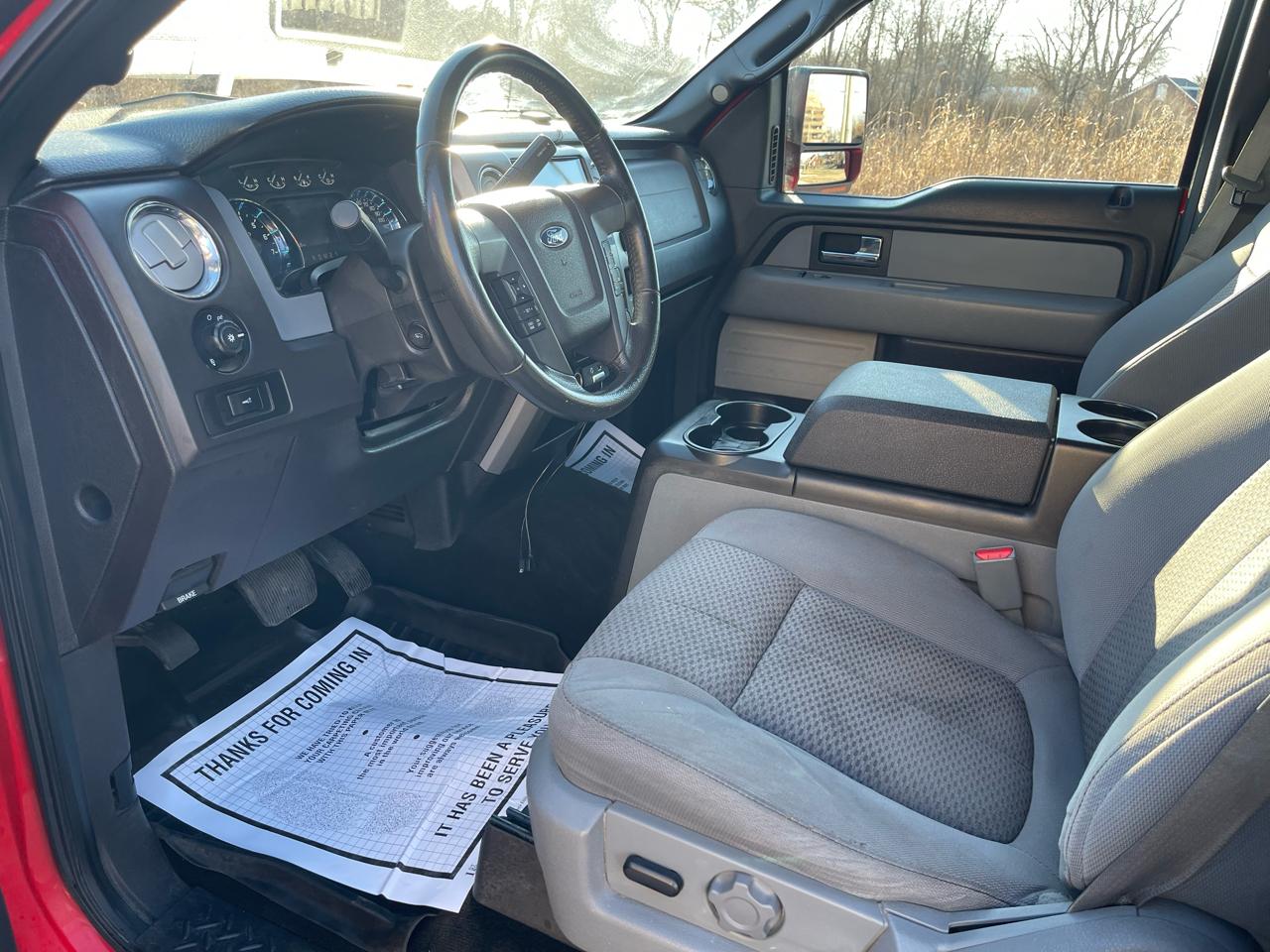 Ford F-150 2WD SuperCrew 139" XLT 2012