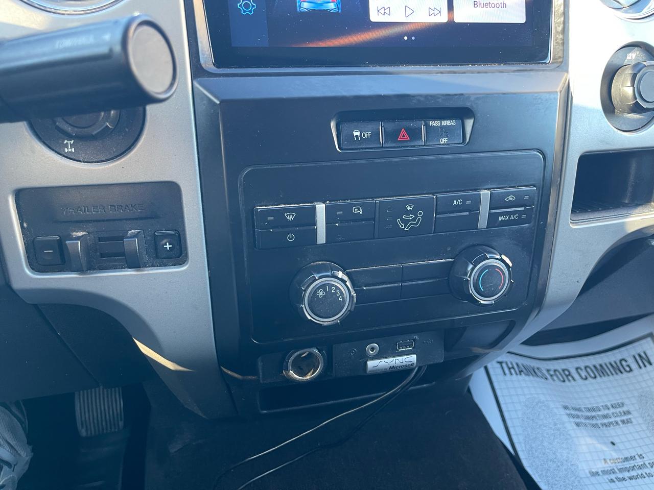 Ford F-150 2WD SuperCrew 139" XLT 2012