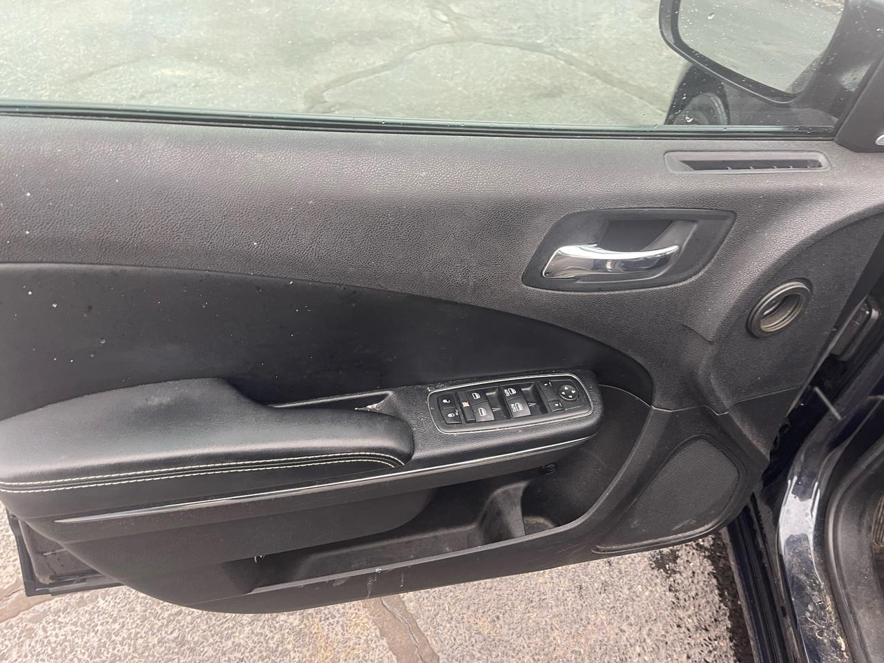 Dodge Charger SXT 2012