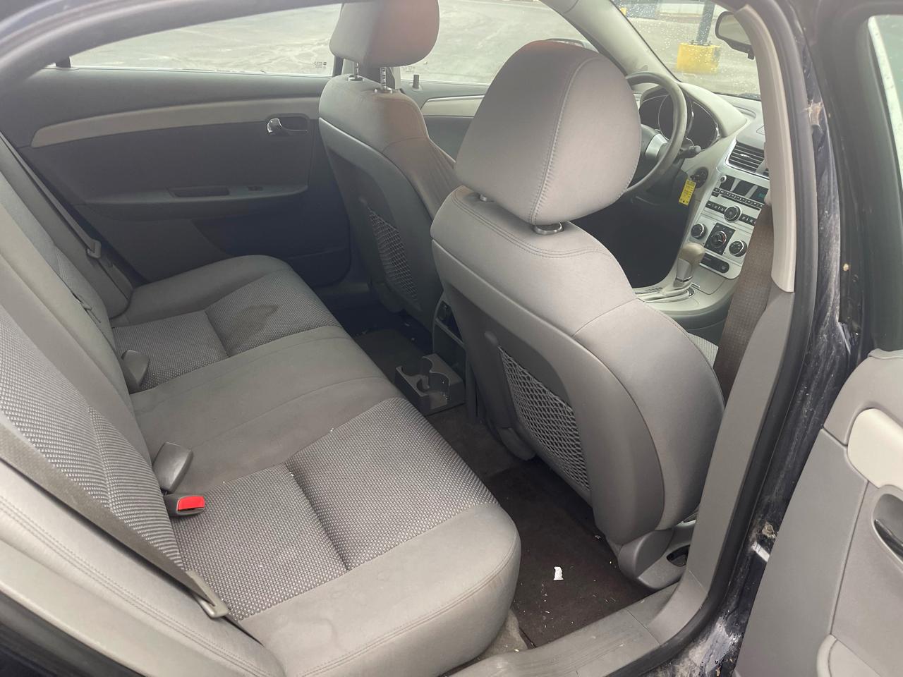 Chevrolet Malibu LS 2011