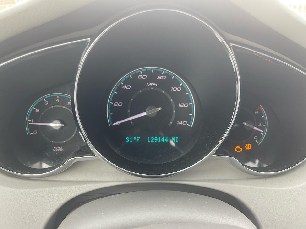 Chevrolet Malibu LS 2011