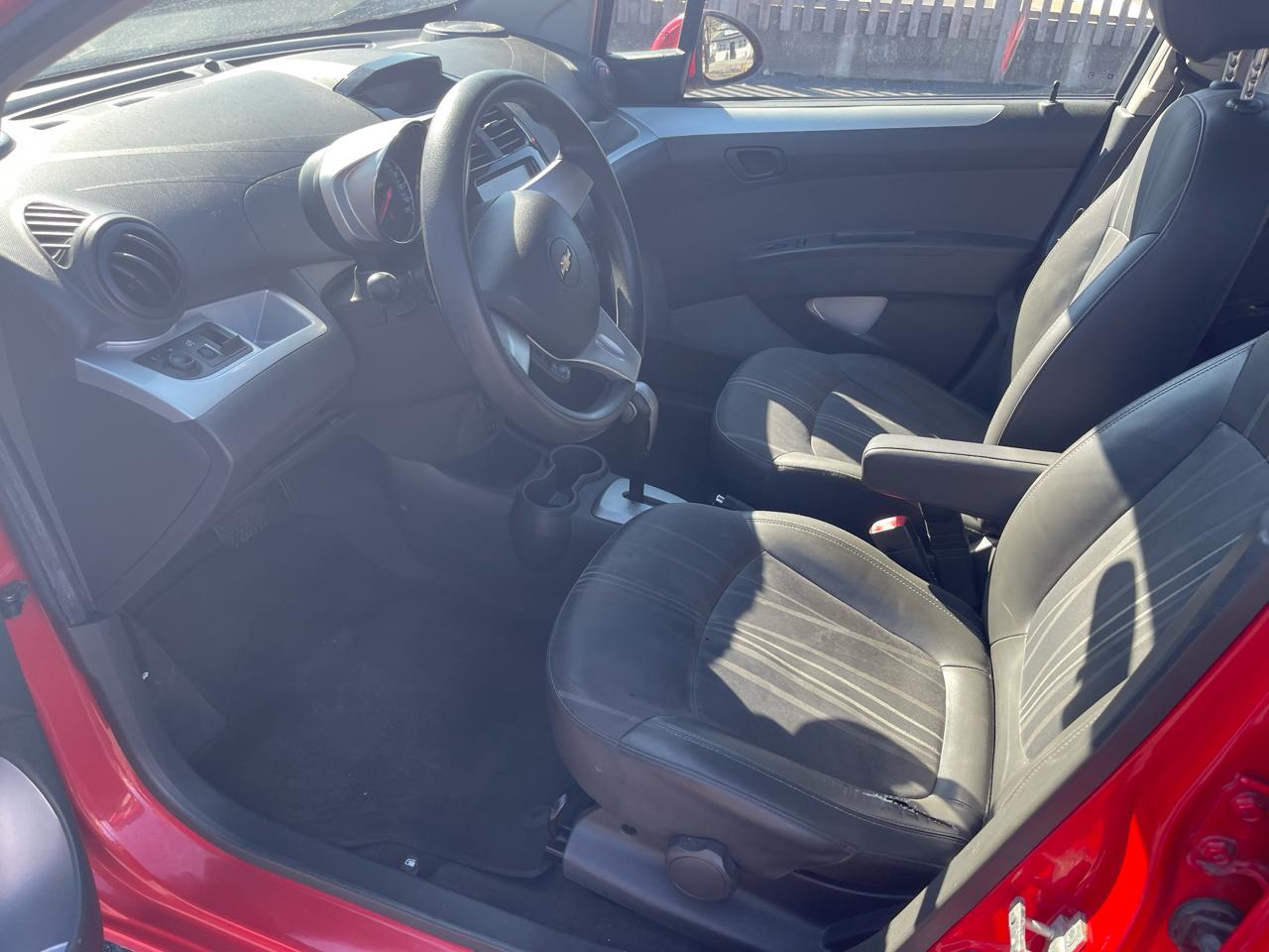 Chevrolet Spark 1LT CVT 2015