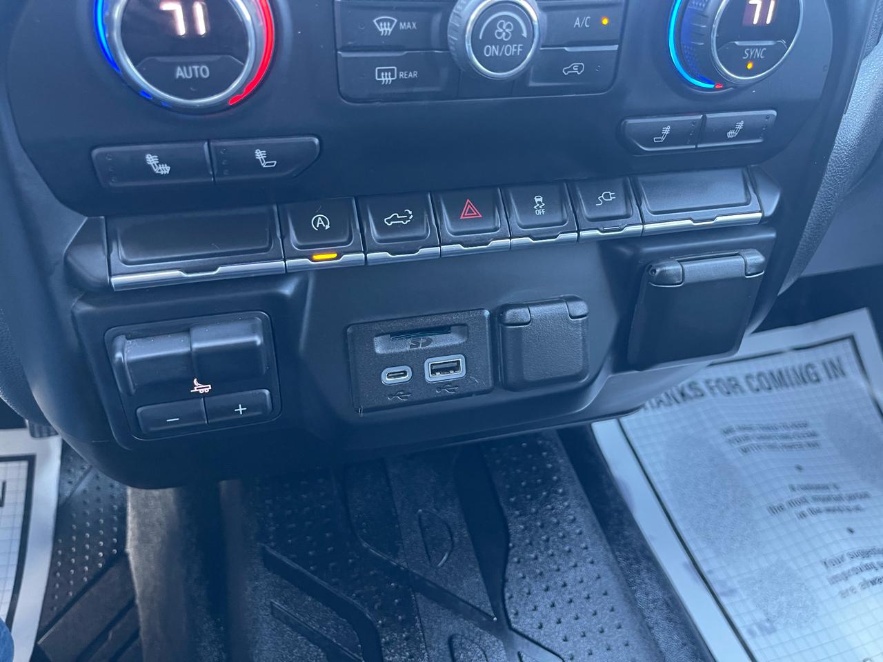 Chevrolet Silverado 1500 1LT Crew Cab 4WD 2020