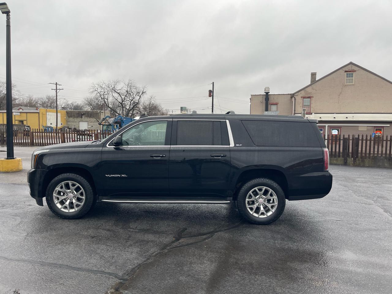 GMC Yukon XL SLT 4WD 2016