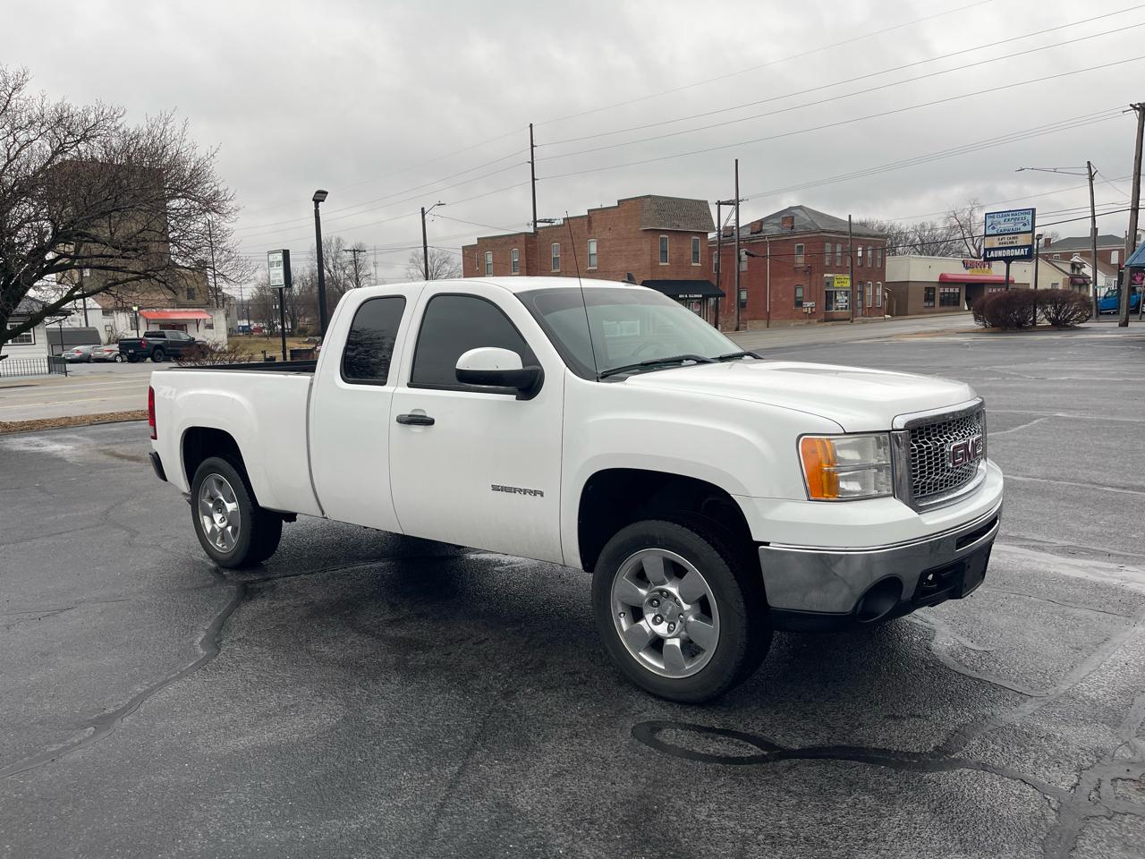 GMC Sierra 1500 4WD Ext Cab 143.5" SLE 2011