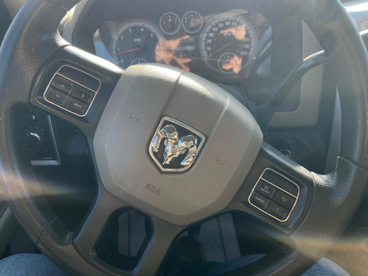 RAM 1500 2WD Reg Cab 140.5" SLT 2012