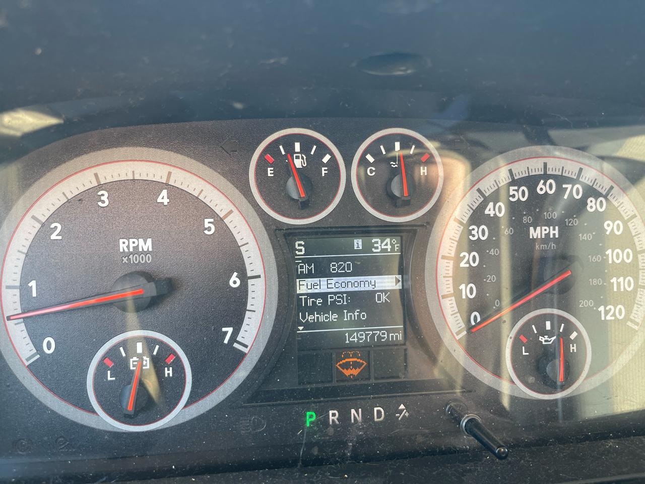 RAM 1500 2WD Reg Cab 140.5" SLT 2012