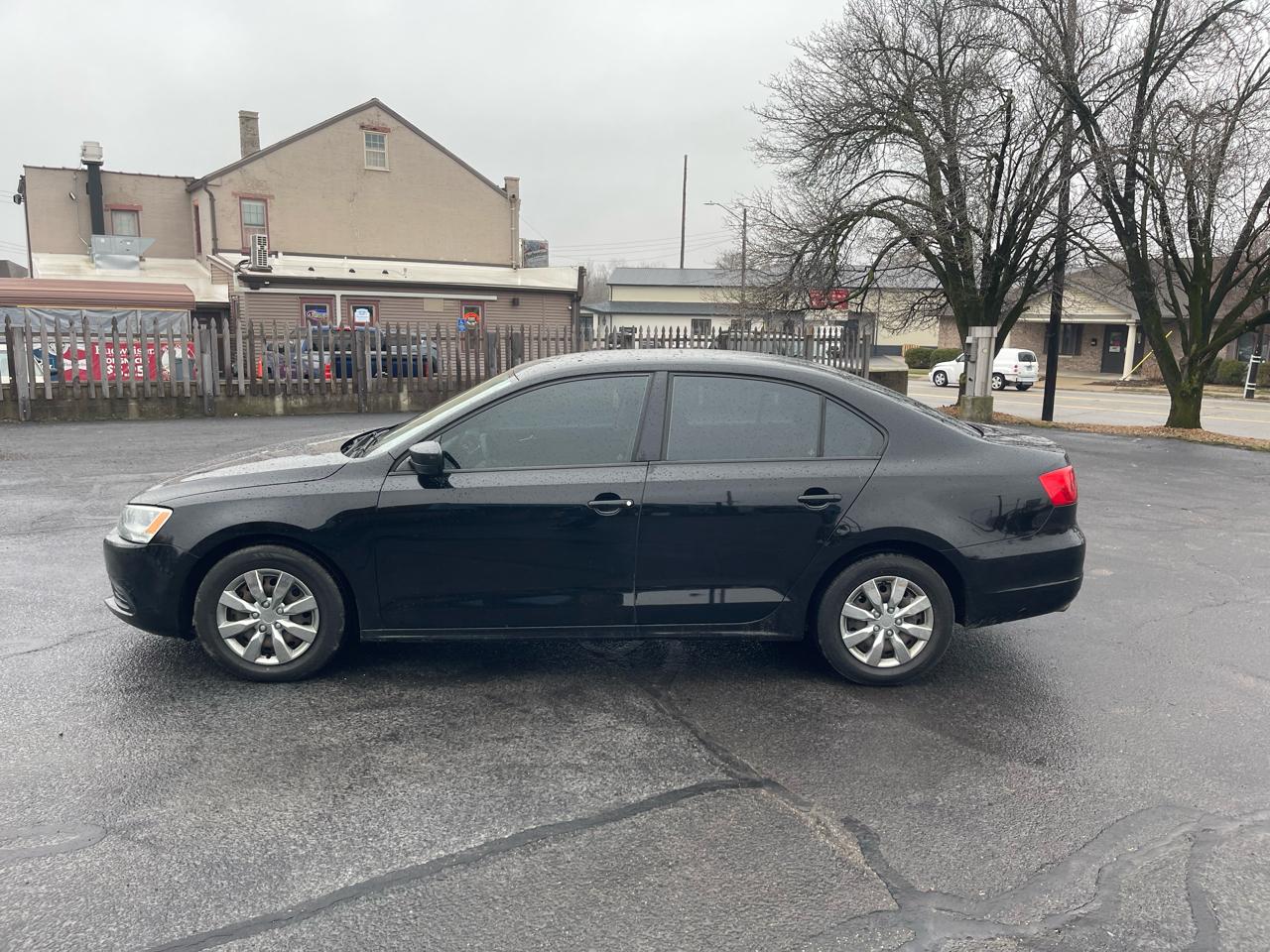 Volkswagen Jetta S 2012