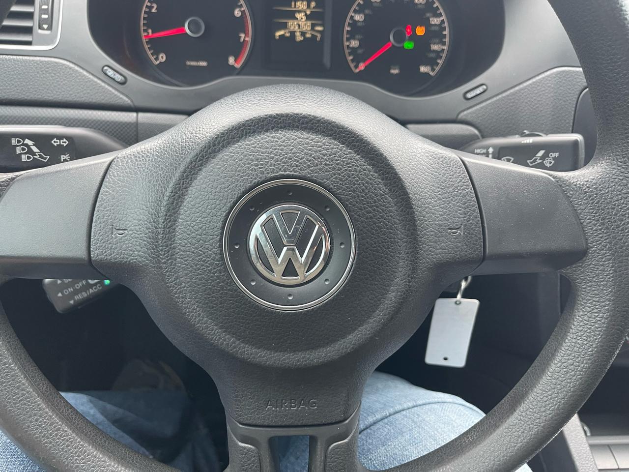 Volkswagen Jetta S 2012