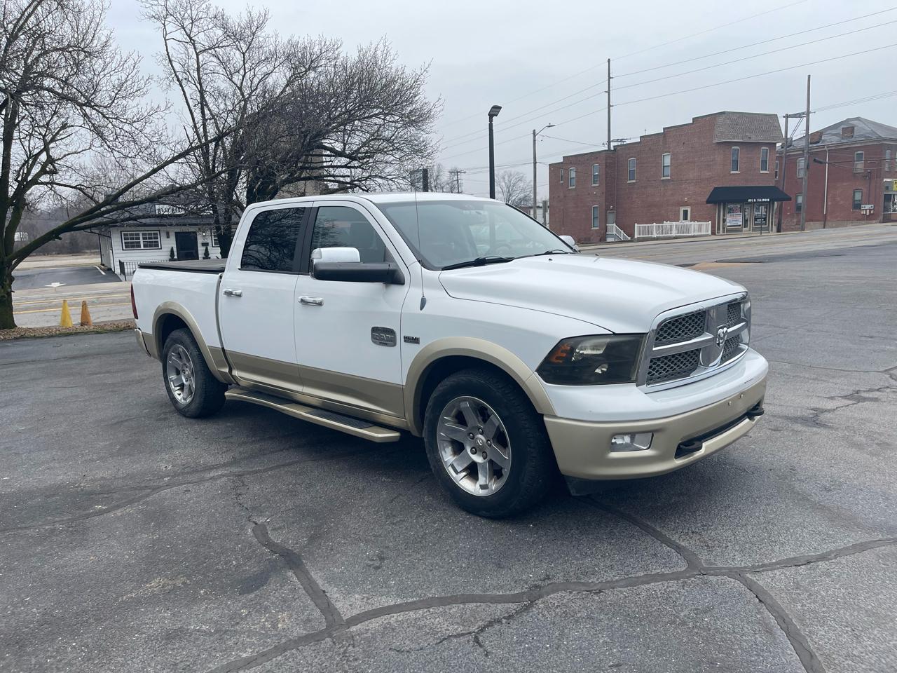 RAM 1500 2WD Crew Cab 140.5" Laramie Longhorn Edition 2011