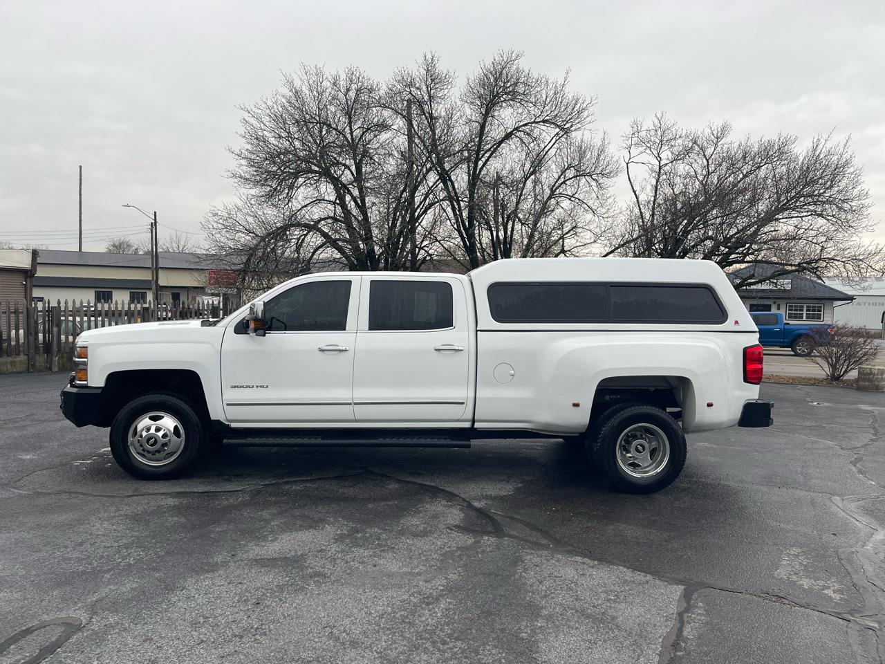 Chevrolet Silverado 3500HD LTZ Crew Cab 4WD 2015