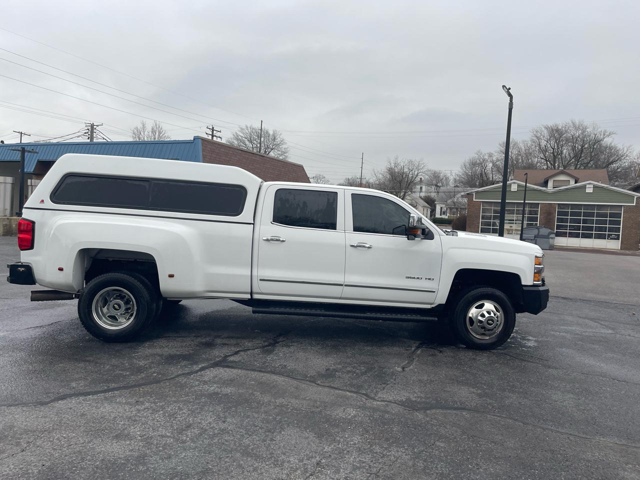 Chevrolet Silverado 3500HD LTZ Crew Cab 4WD 2015
