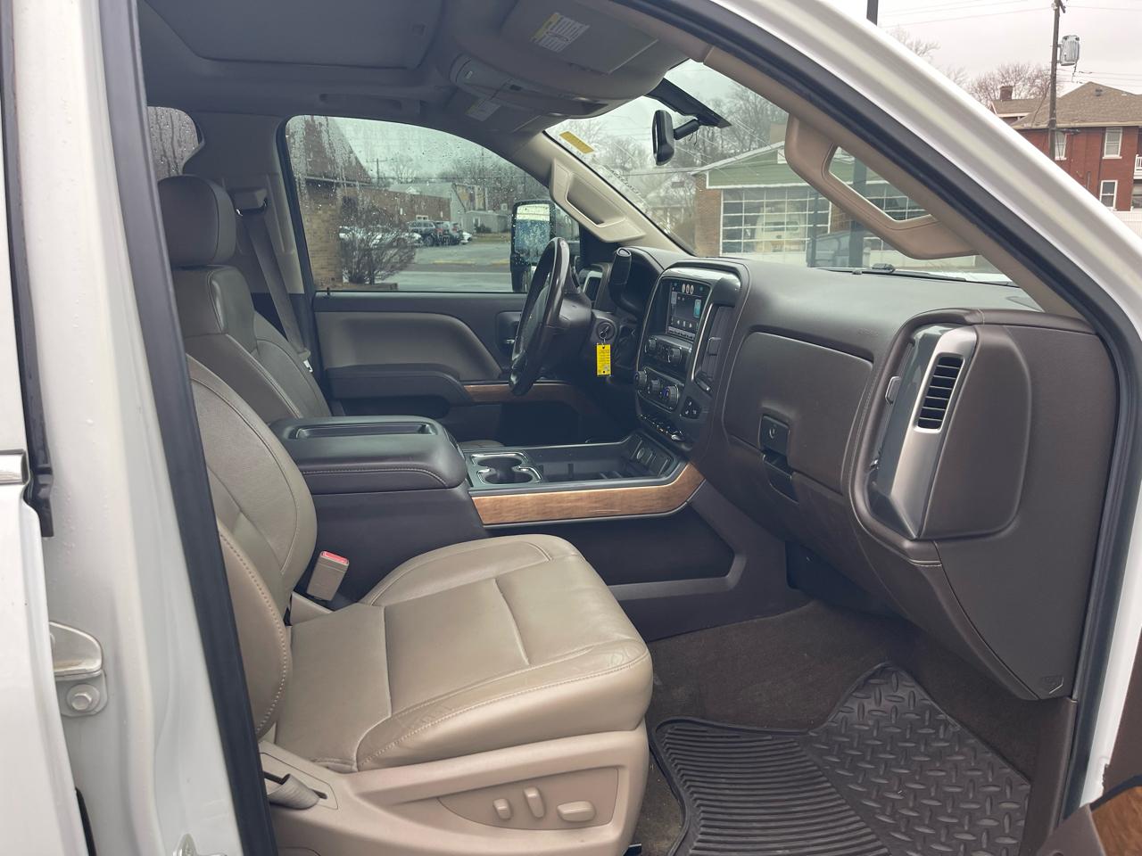 Chevrolet Silverado 3500HD LTZ Crew Cab 4WD 2015