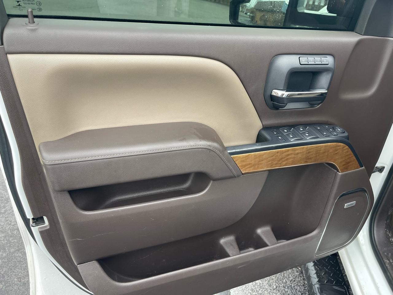 Chevrolet Silverado 3500HD LTZ Crew Cab 4WD 2015