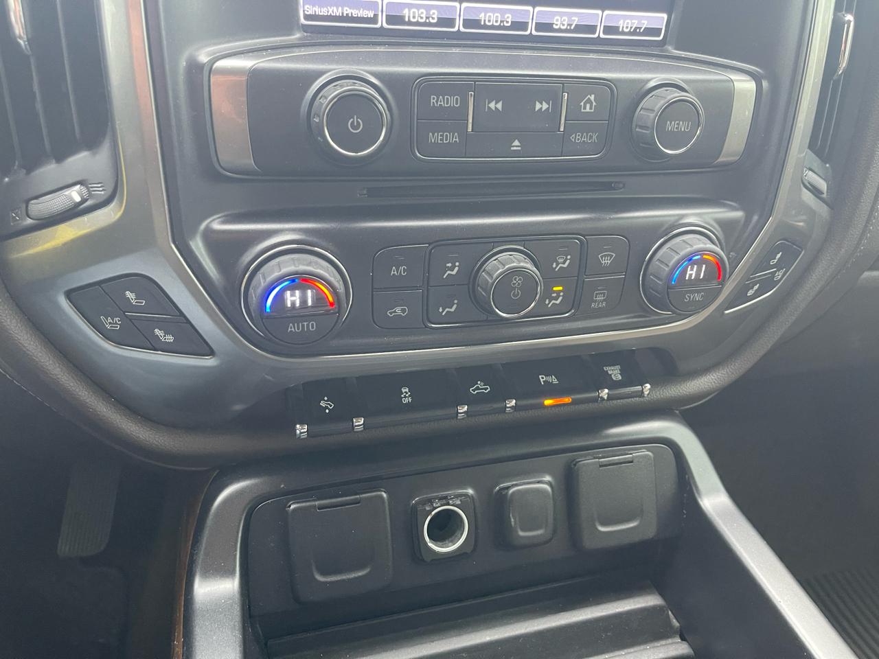 Chevrolet Silverado 3500HD LTZ Crew Cab 4WD 2015