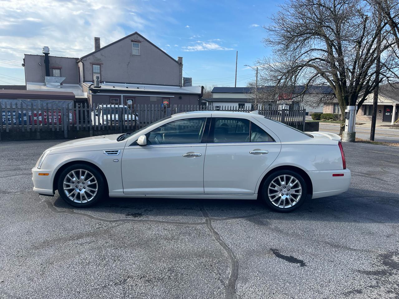Cadillac STS V6 Luxury Preferred 2011
