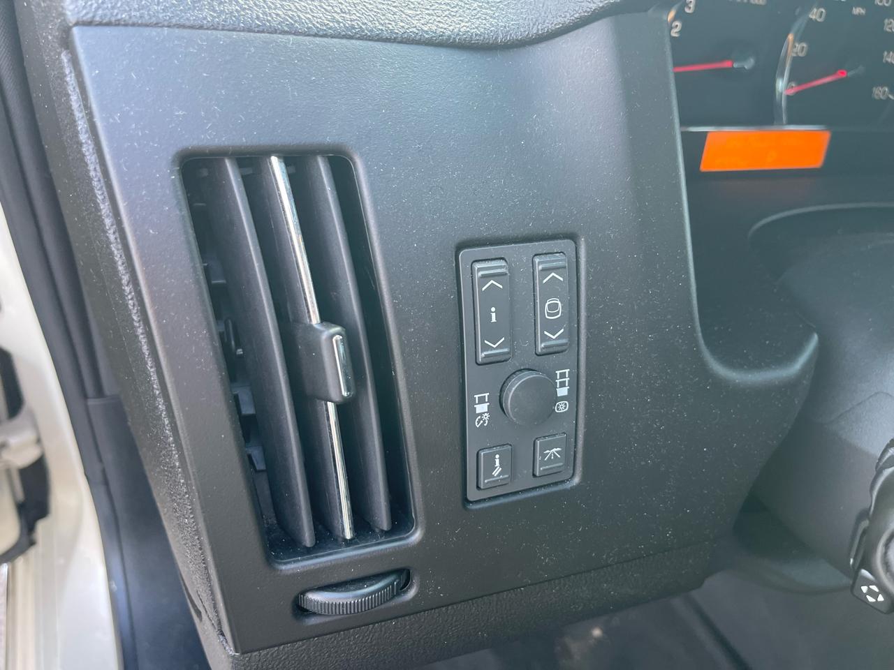 Cadillac STS V6 Luxury Preferred 2011