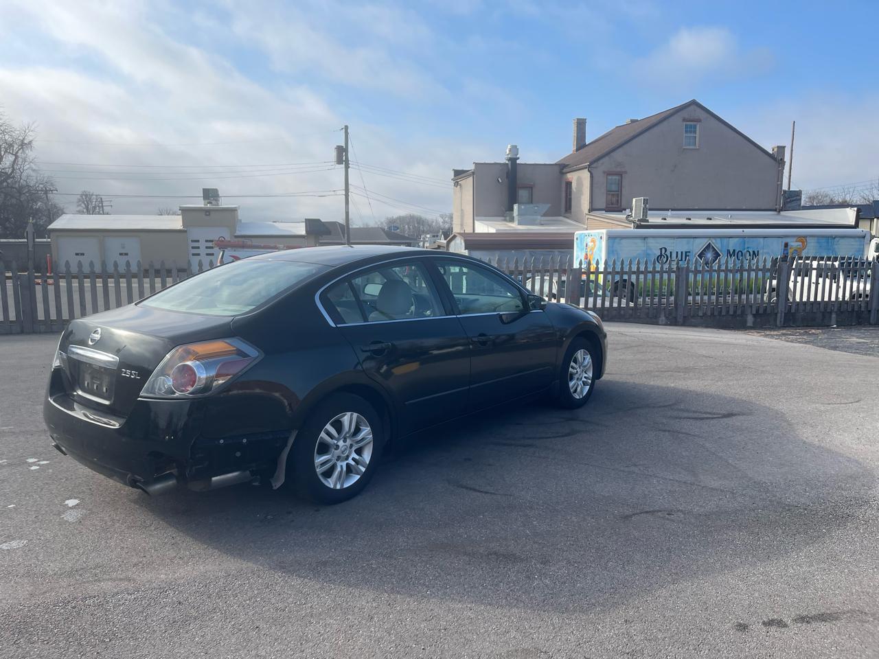 Nissan Altima 2.5 2012