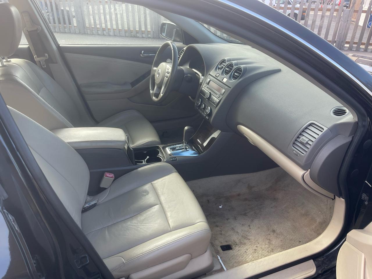 Nissan Altima 2.5 2012