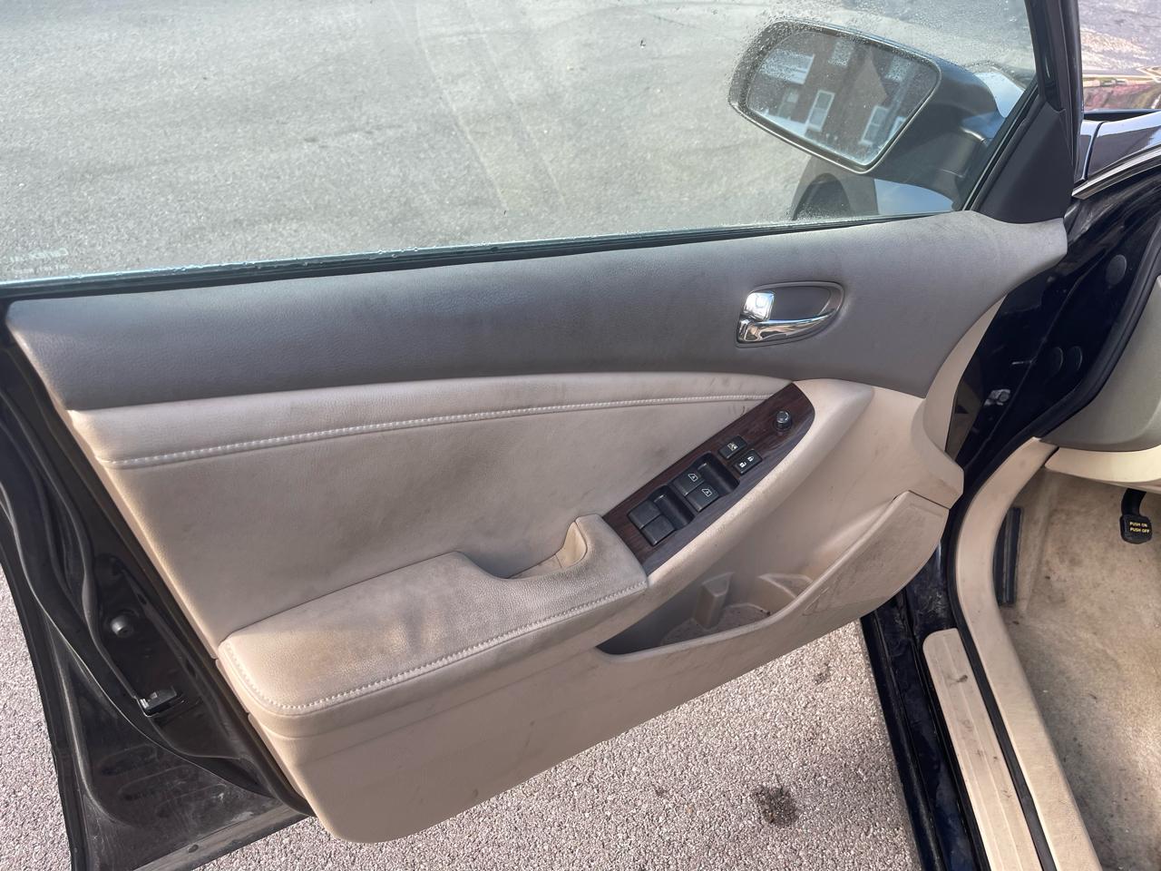 Nissan Altima 2.5 2012