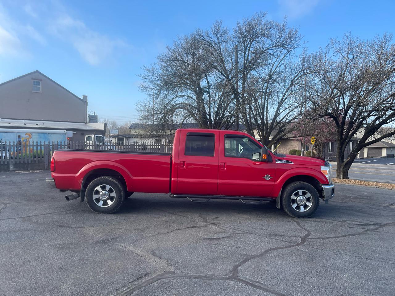 Ford F-350 SD Lariat Crew Cab Long Bed 2WD 2014
