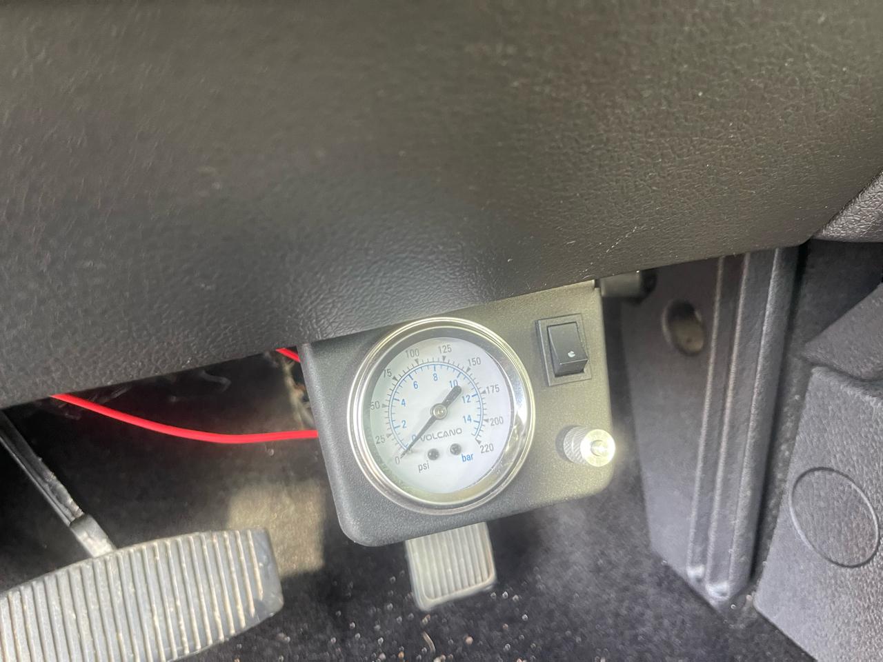 Ford F-350 SD Lariat Crew Cab Long Bed 2WD 2014