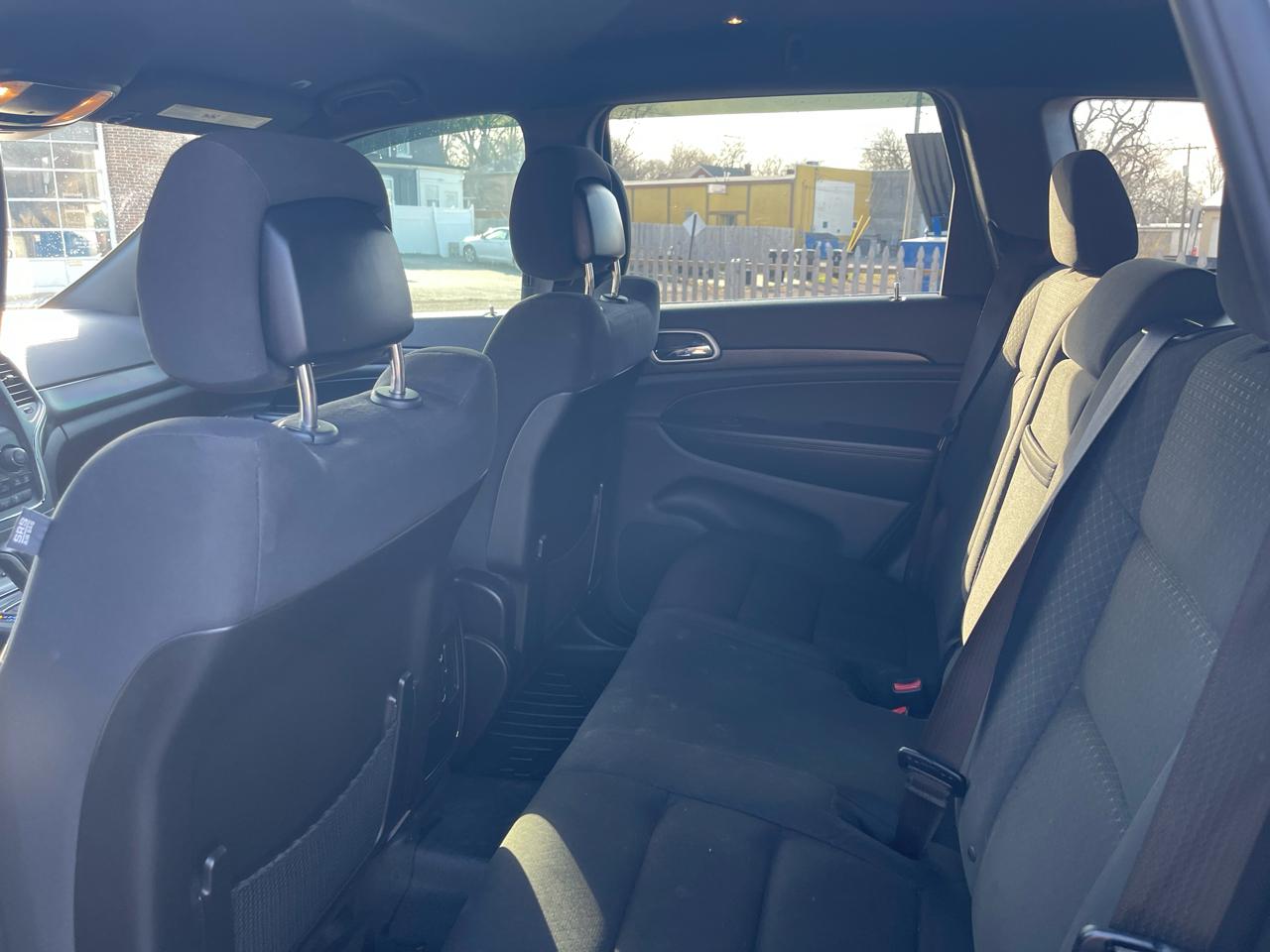 Jeep Grand Cherokee Laredo 2WD 2018