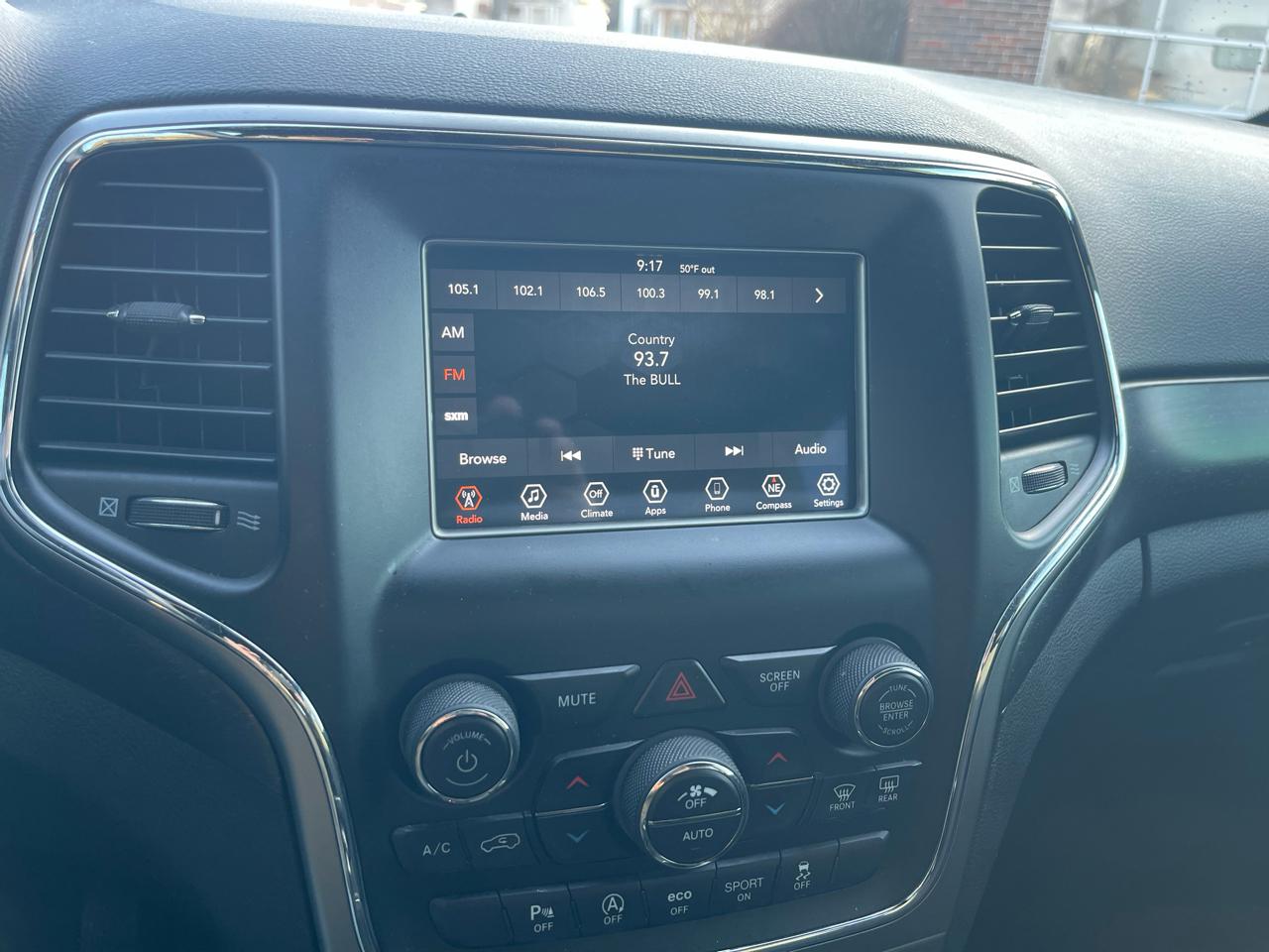 Jeep Grand Cherokee Laredo 2WD 2018