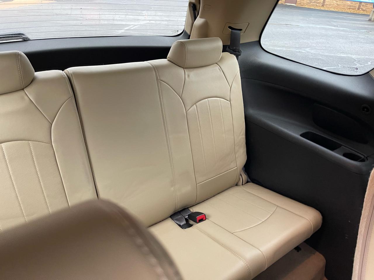 GMC Acadia SLT-2 FWD 2011