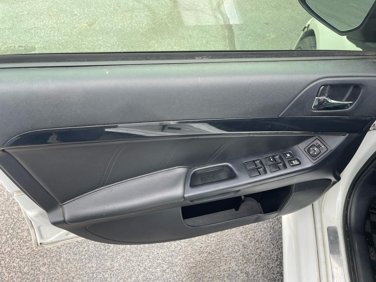 Mitsubishi Lancer Evolution MR 2015