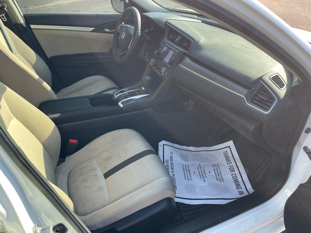 Honda Civic 4dr Sdn LX Auto 2017