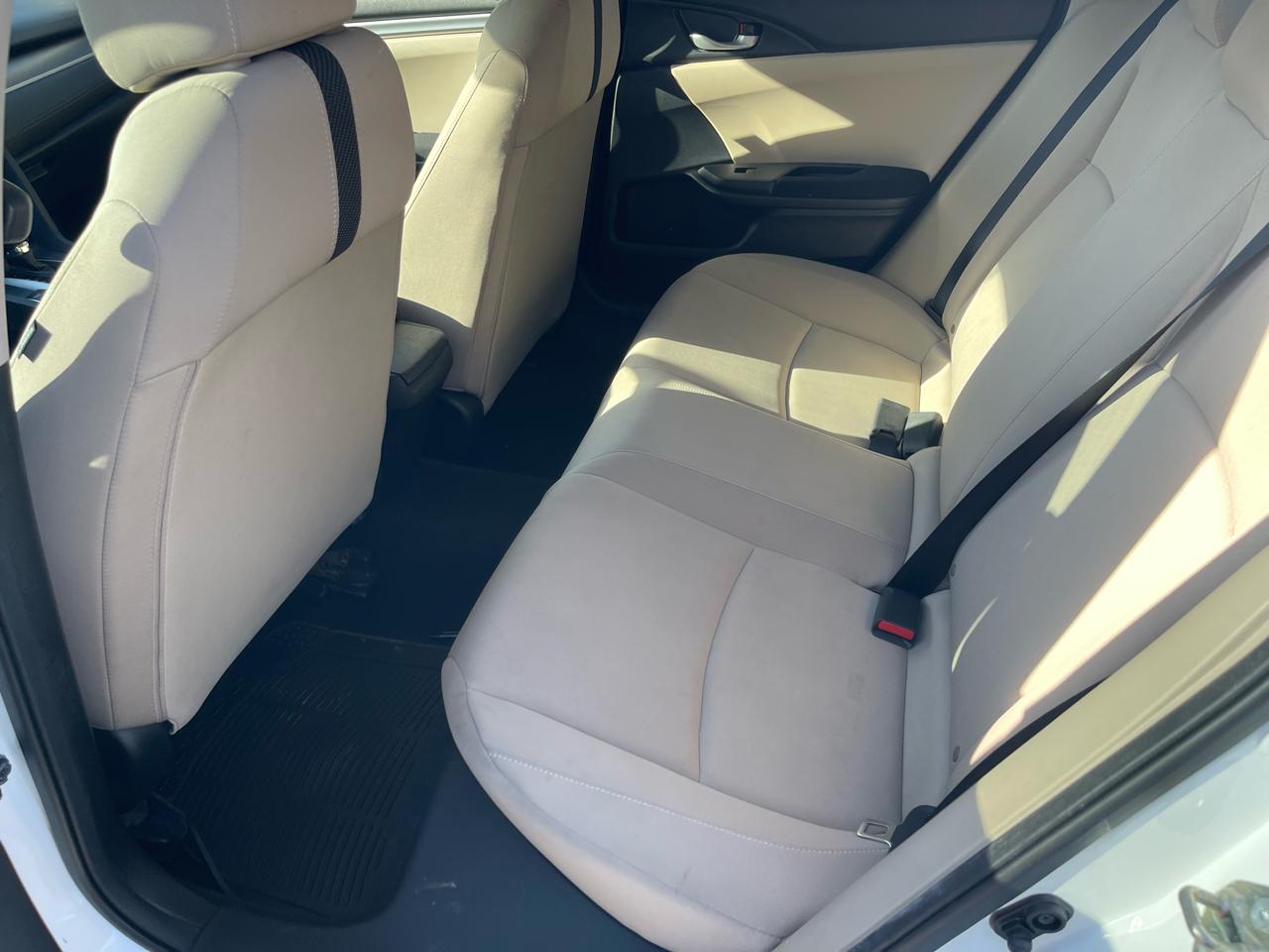 Honda Civic 4dr Sdn LX Auto 2017