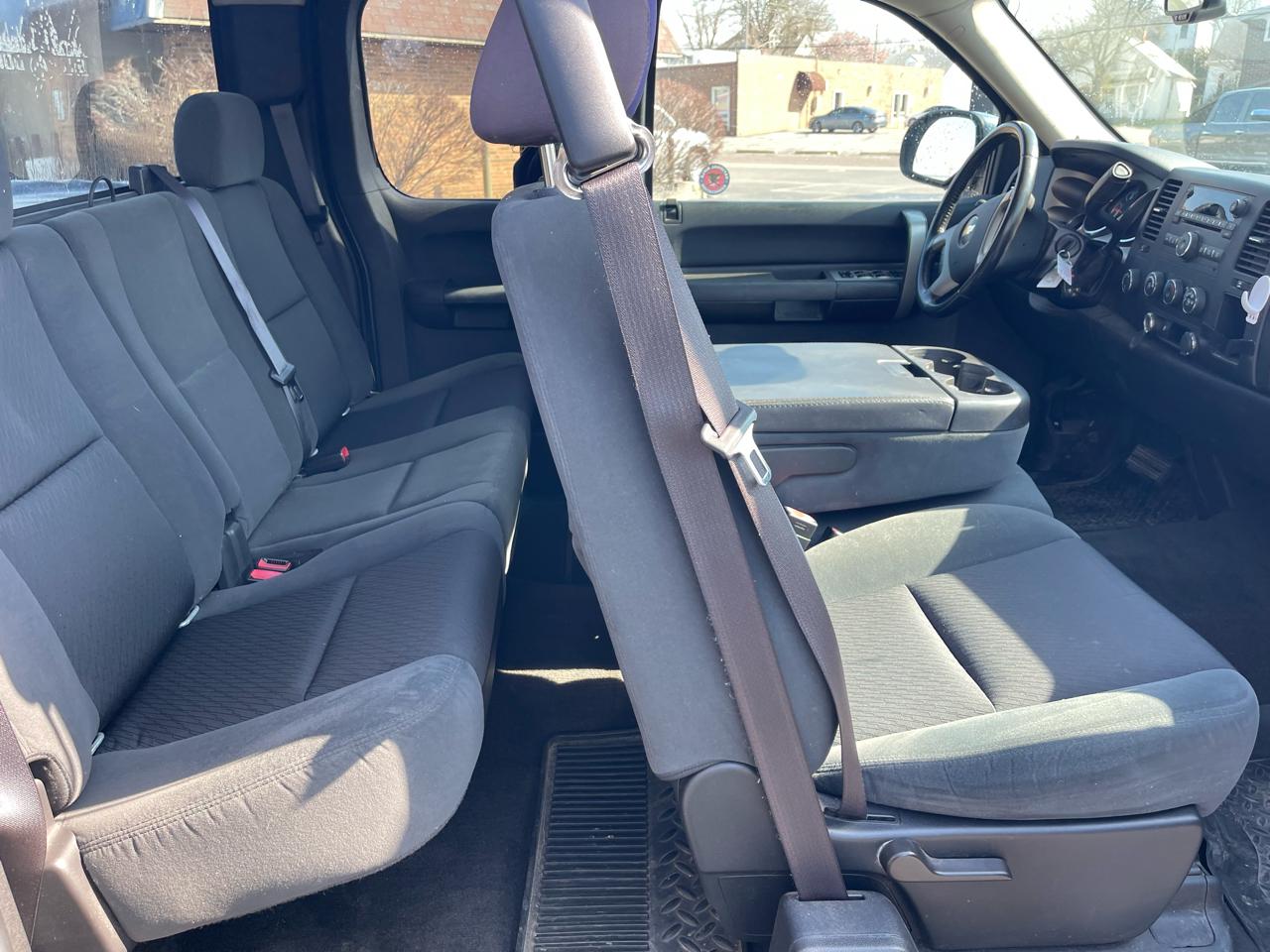 Chevrolet Silverado 1500 Ext Cab 157.5" WB 4WD Z71 2009