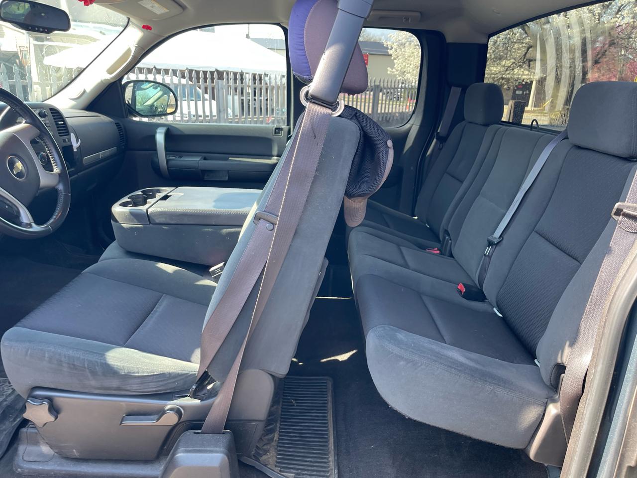 Chevrolet Silverado 1500 Ext Cab 157.5" WB 4WD Z71 2009