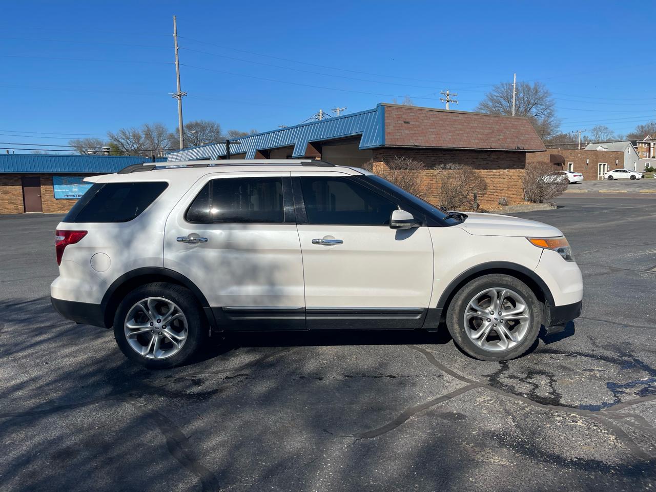 Ford Explorer Limited FWD 2012