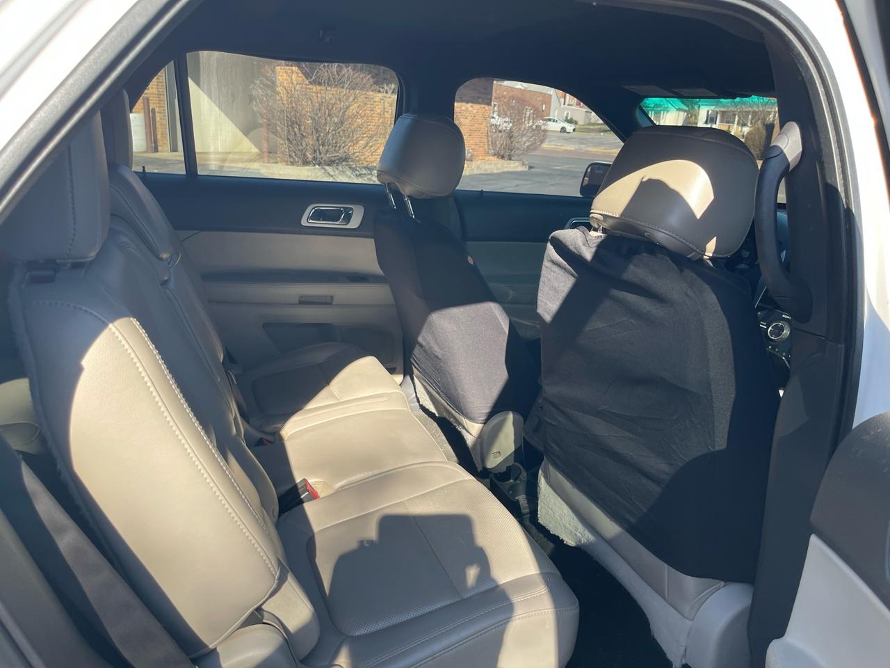 Ford Explorer Limited FWD 2012