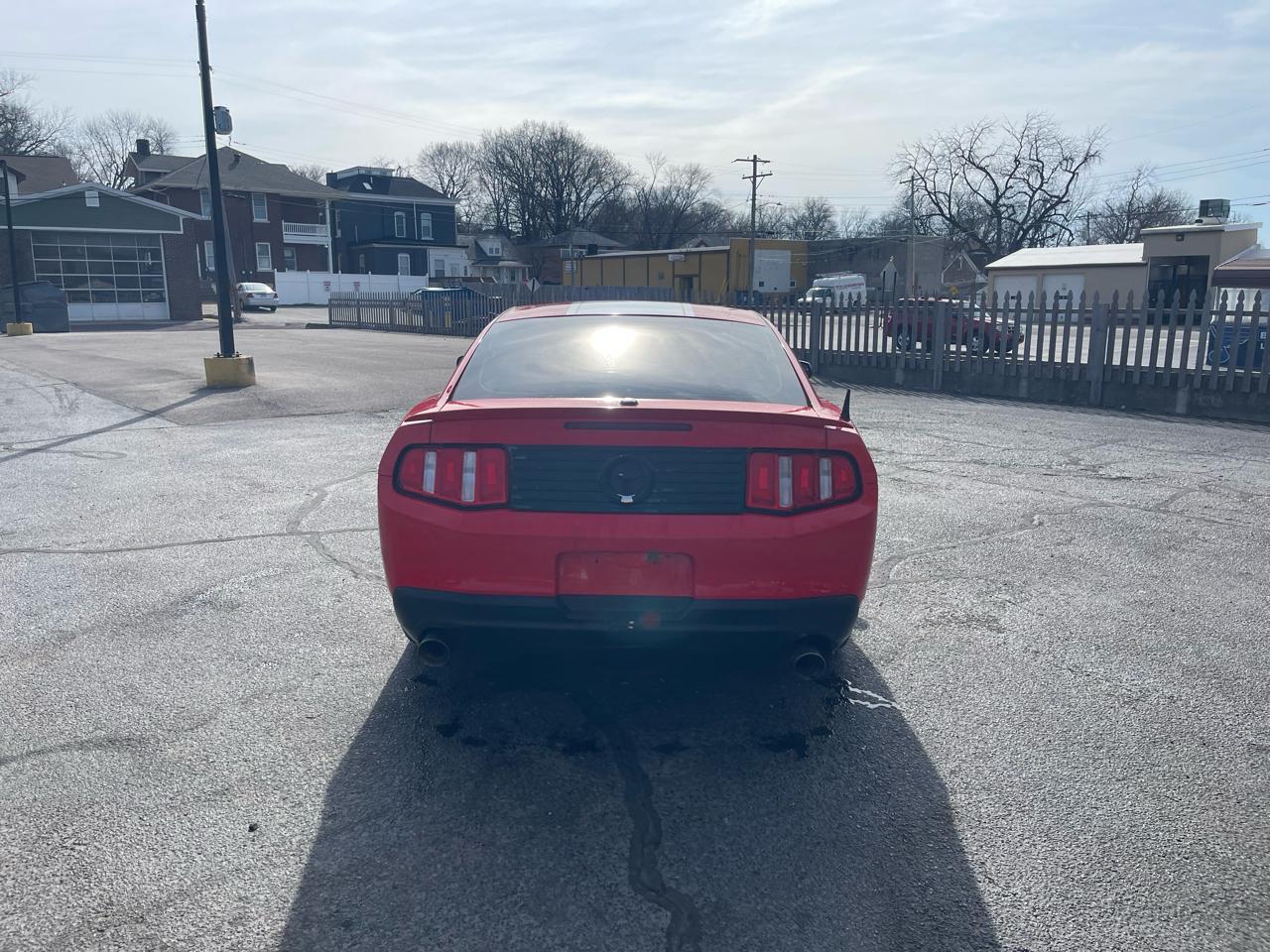 Ford Mustang V6 Coupe 2012