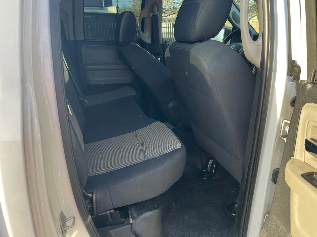 RAM 1500 4WD Quad Cab 140.5" SLT 2011