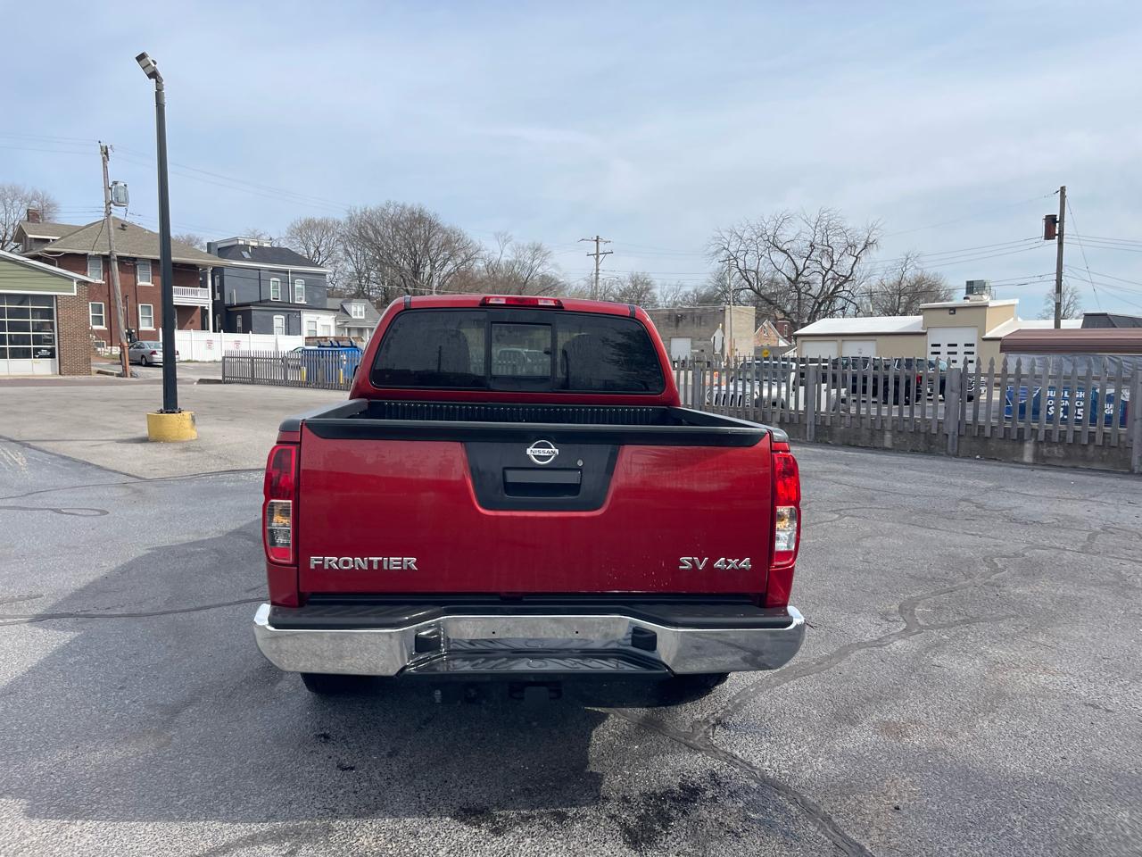 Nissan Frontier 4WD Crew Cab SWB Auto SV 2016
