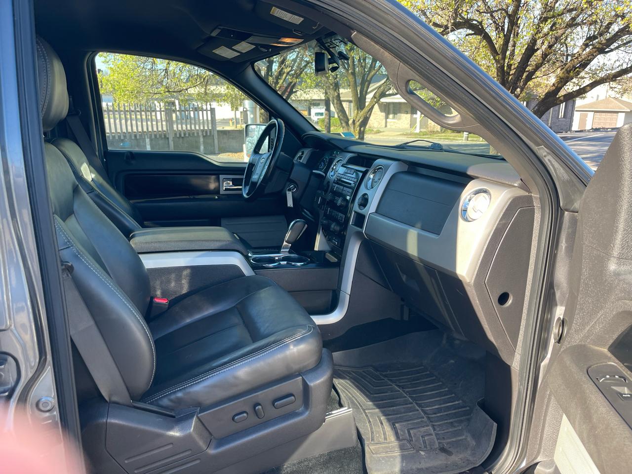 Ford F-150 4WD SuperCrew 150" FX4 2011