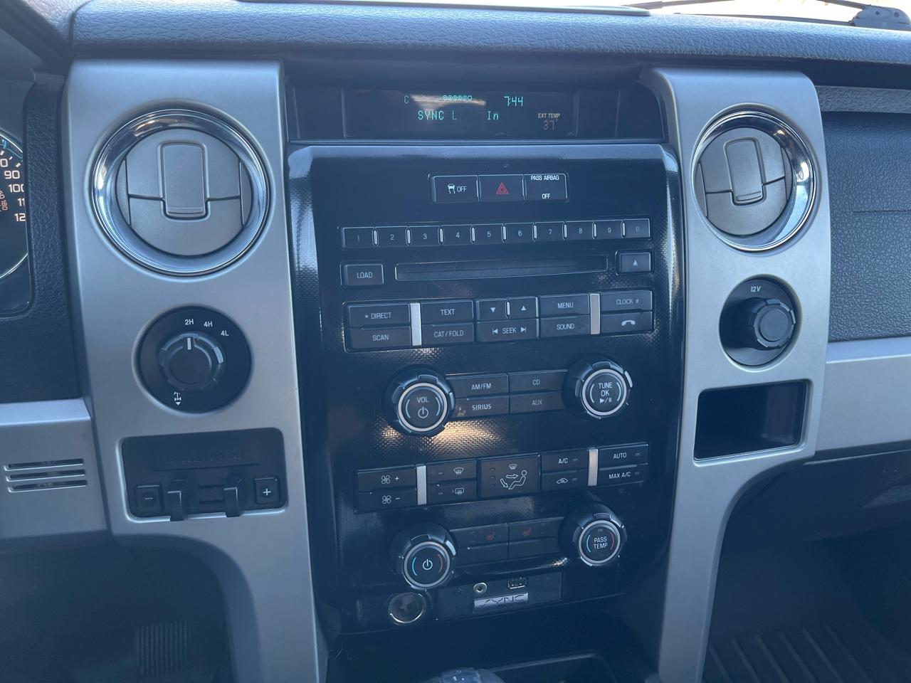 Ford F-150 4WD SuperCrew 150" FX4 2011